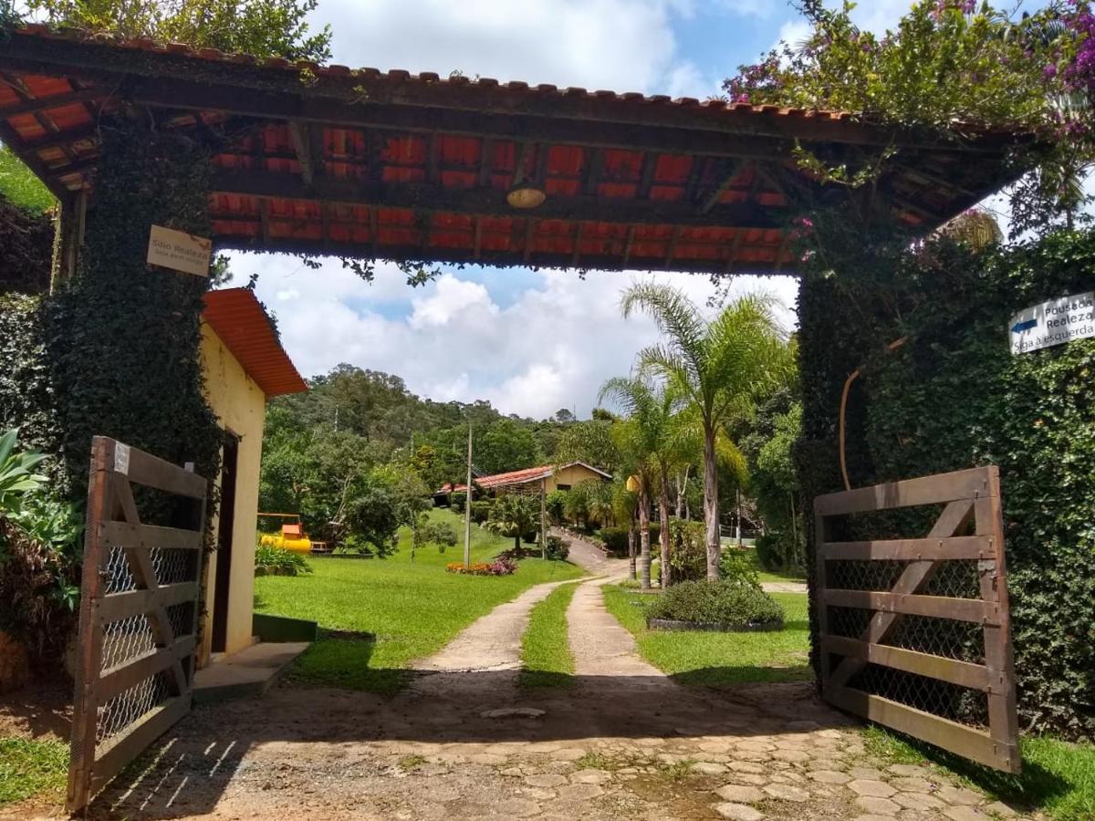 Pousada Realeza Atibaia Exterior foto